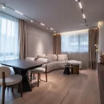 Azur Luxury شقة *