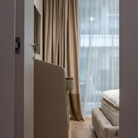 Azur Luxury *